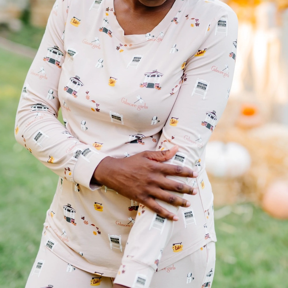 Kyte Baby Girlmore girls long sleeve lounge/PJ shirt S